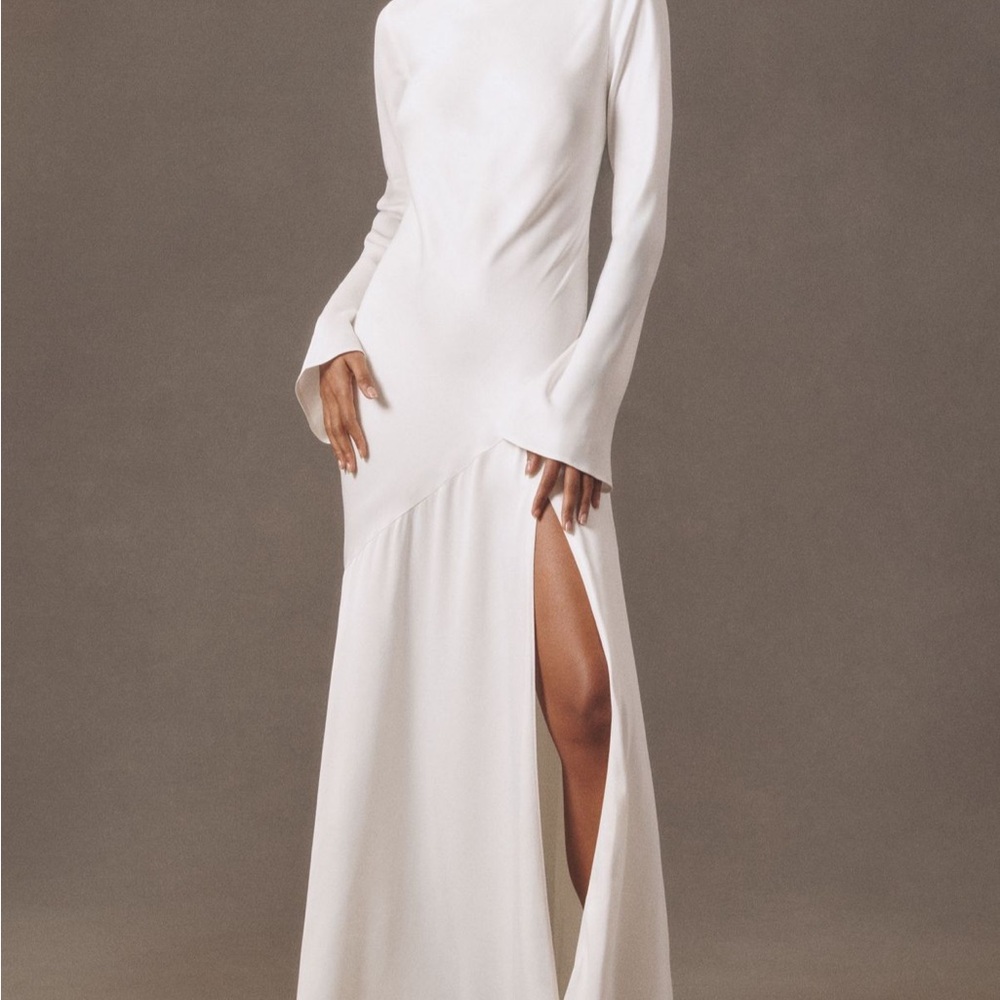 BHLDN Elegant White Backless Long Sleeve Dress - Picture 2 of 2